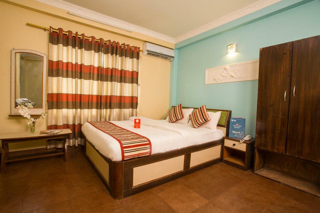 Oyo 145 Sirahali Khusbu Hotel &Lodge Kathmandu Exterior foto